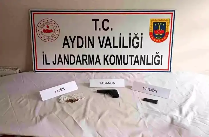 Aydın'da 8 Kişi Ruhsatsız Silahla Yakalandı