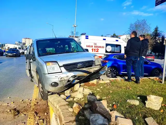 Aydın'da Trafik Kazası: 2 Yaralı