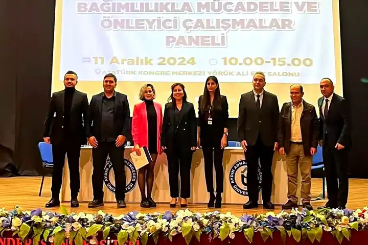 Efeler'de Bağımlılıkla Mücadele Paneli
