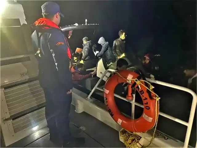 Didim'de 10 Göçmen ve Kaçakçı Yakalandı