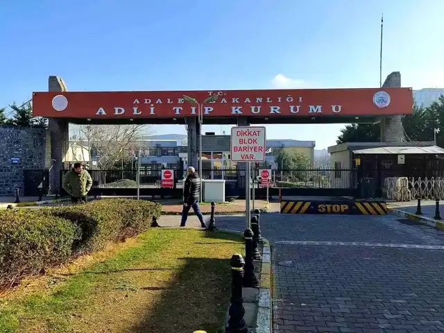 Eyüpsultan'da Kafa Kafaya Çarpışma: 2 Ölü