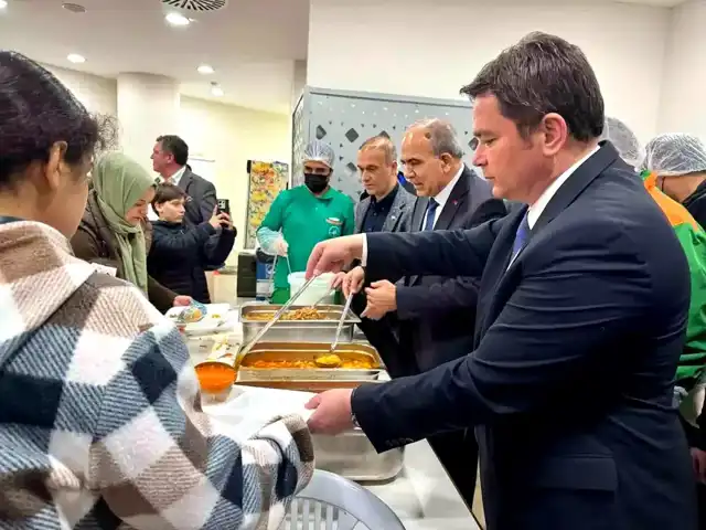 Osmangazi'den Ramazan İftarı ve Esnaf Ziyareti